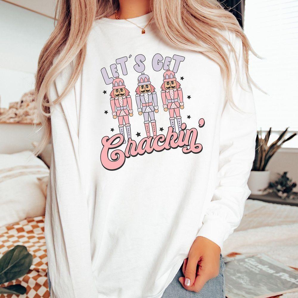 Retro Christmas 14 Vuitino Merch